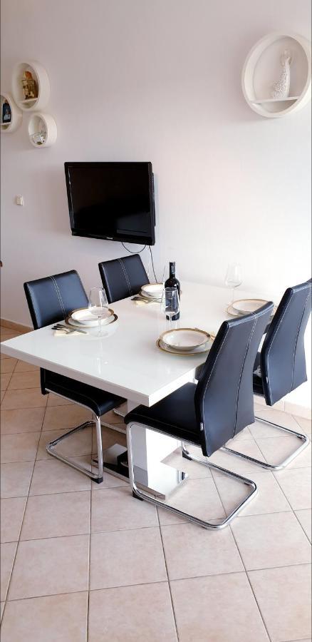 Apartment Antonio Biograd Na Moru Extérieur photo
