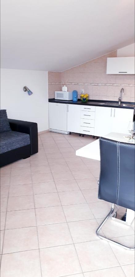 Apartment Antonio Biograd Na Moru Extérieur photo