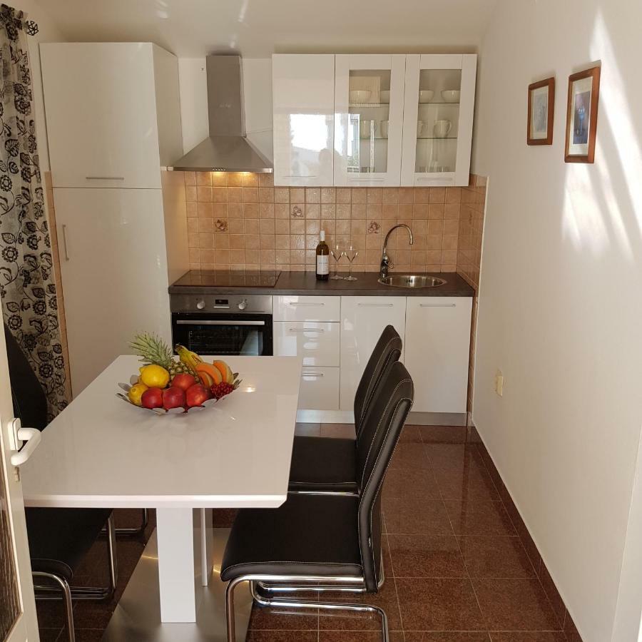 Apartment Antonio Biograd Na Moru Extérieur photo